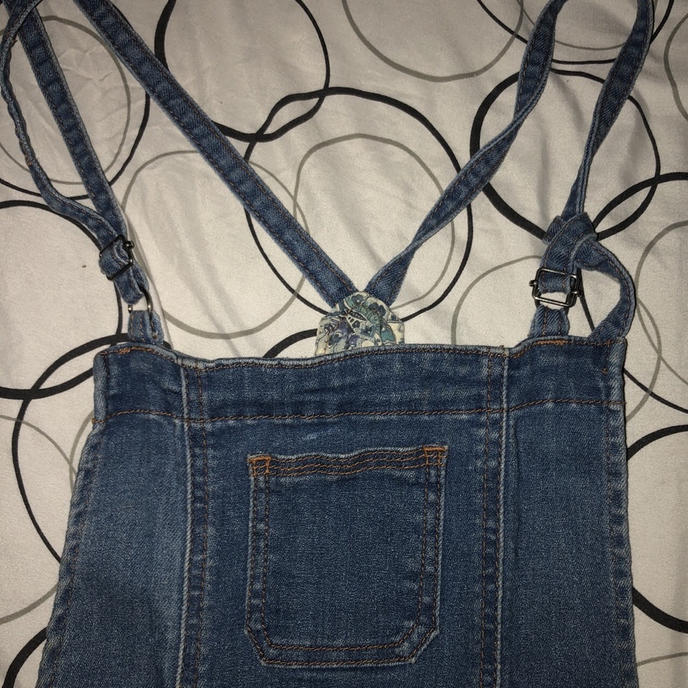 SHORT DENIM OVERALLS